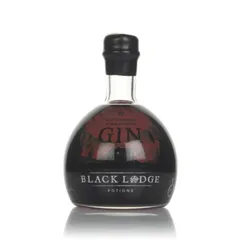 Black Lodge Wild Strawberry & Black Pepper Flavoured Gin