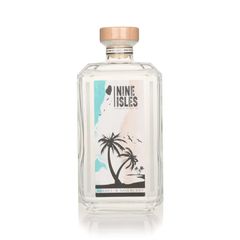 Nine Isles Sorrel and Mulberry Flavoured Gin